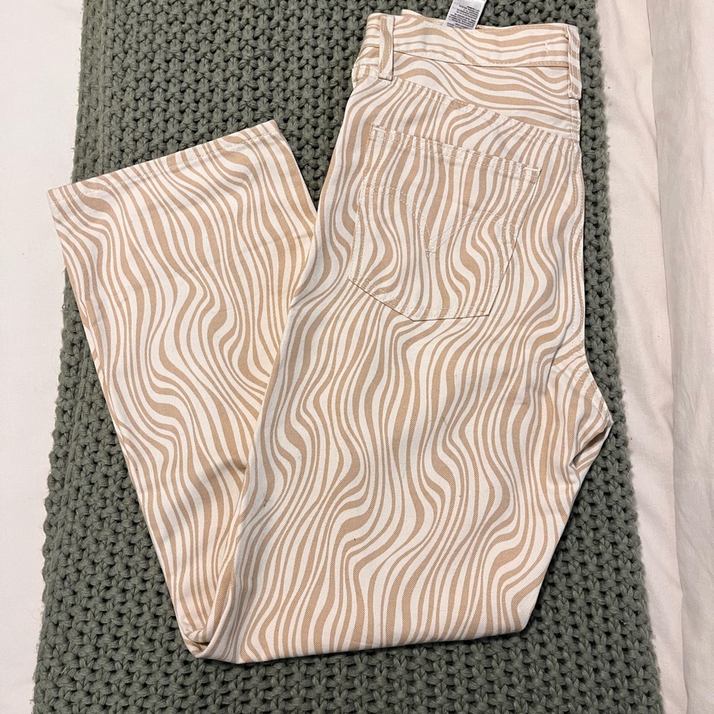Levi’s Ribcage - Picture 4 of 7